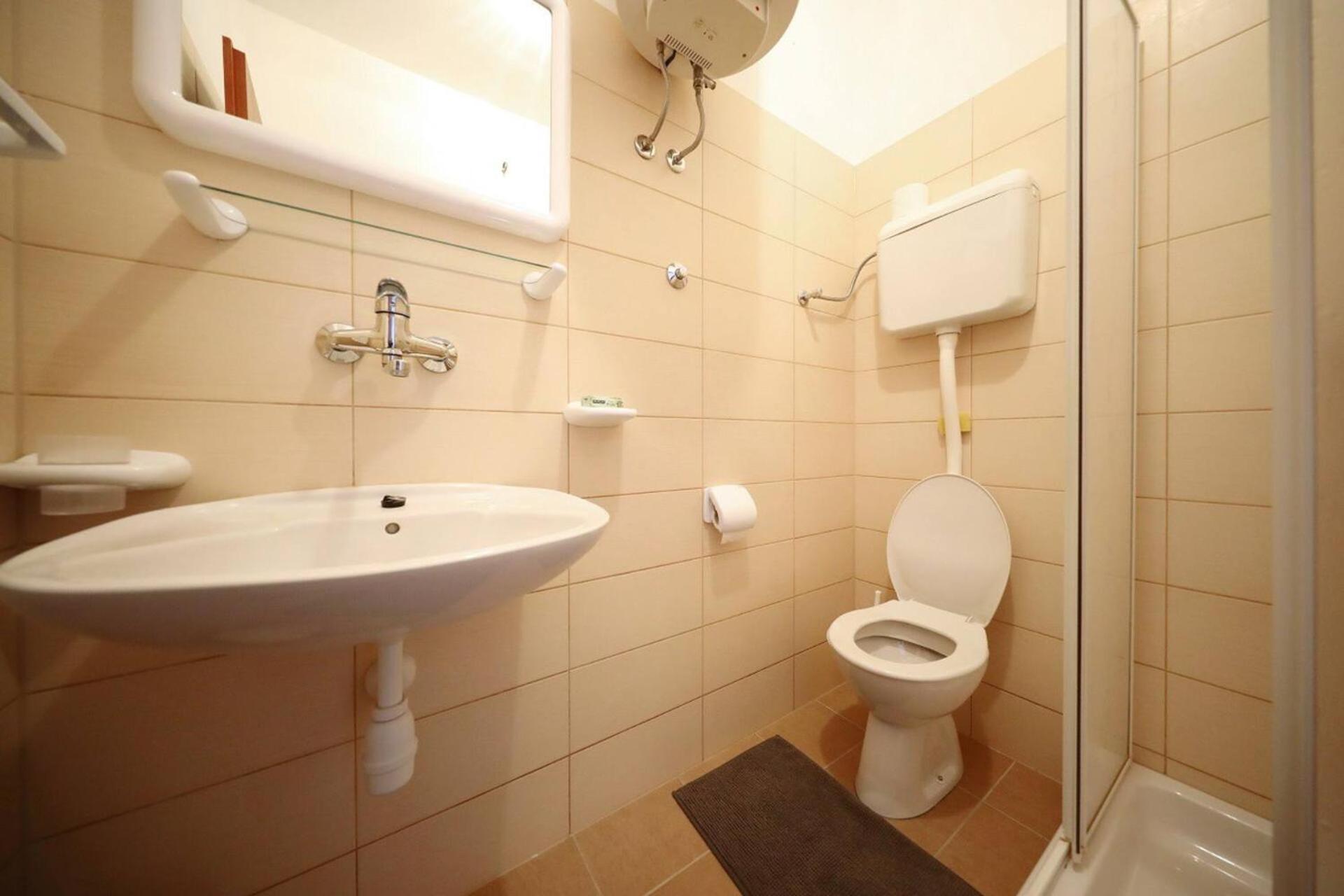 Knez - Relaxing Apartments Near The Sea On Mali Iž Zewnętrze zdjęcie