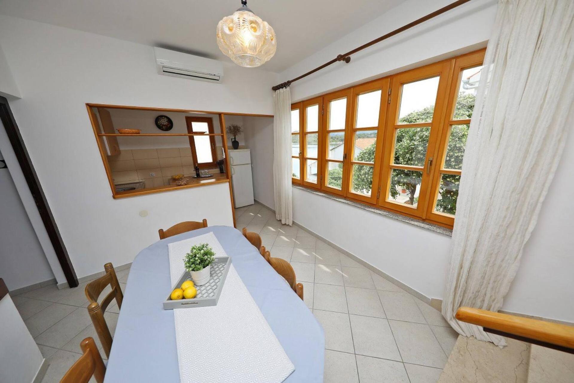 Knez - Relaxing Apartments Near The Sea On Mali Iž Zewnętrze zdjęcie
